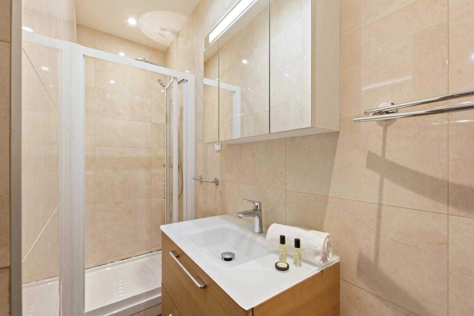 Apartamento Guestready - Apt Fonctionnel Situe Dansl E 15Eme París Exterior foto